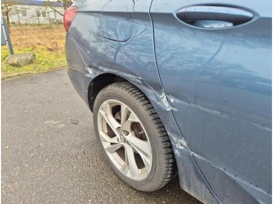 2018 Opel Astra K Sports Tourer (10.2015->) Dynamic