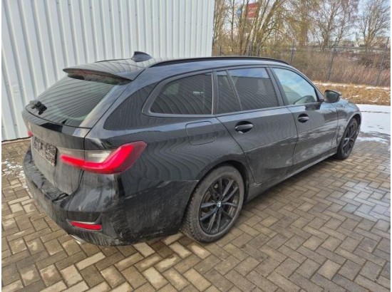 2021 BMW 3er Touring 318i Advantage