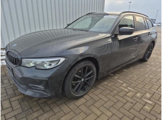 2021 BMW 3er Touring 318i Advantage