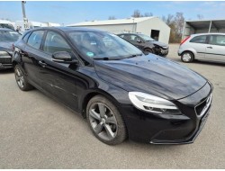 2017 Volvo V40 Momentum