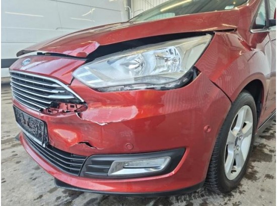 2017 Ford C-Max Titanium