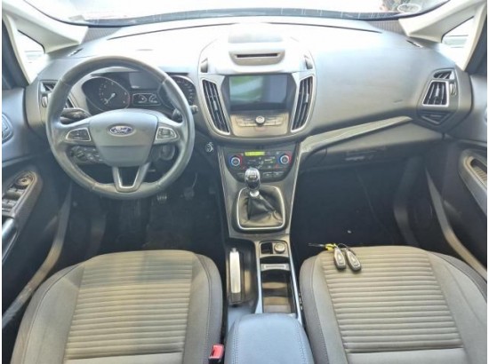 2017 Ford C-Max Titanium