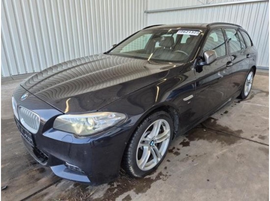 2015 BMW 5er Touring M550d xDrive