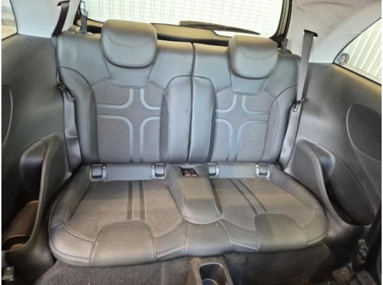 2015 Opel Adam Rocks ecoFlex