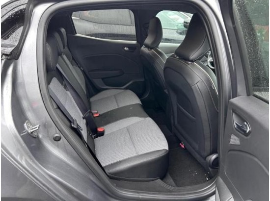 2024 Renault Clio V Techno