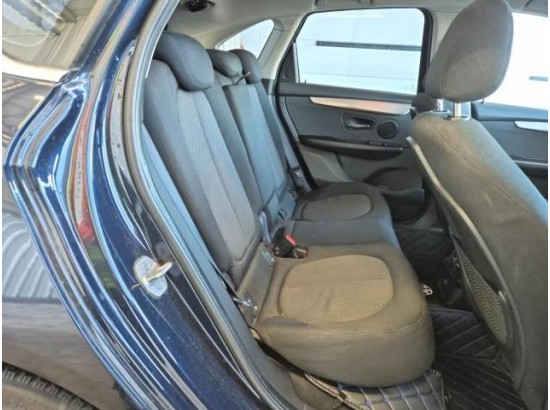 2015 BMW 2er Active Tourer 218 d Advantage