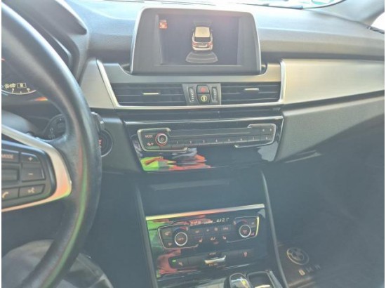 2015 BMW 2er Active Tourer 218 d Advantage