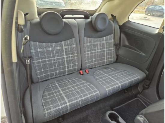 2016 FIAT 500 Lounge