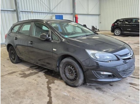 2016 Opel Astra J Sports Tourer Edition