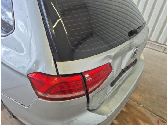 2016 Volkswagen Passat Variant Trendline BMT/Start-Stopp