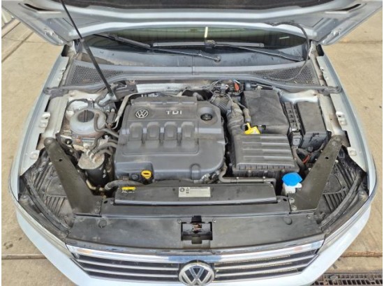 2016 Volkswagen Passat Variant Trendline BMT/Start-Stopp