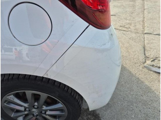 2015 Toyota Yaris Comfort