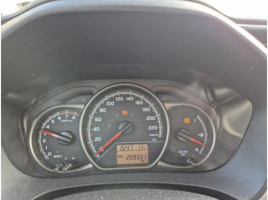 2015 Toyota Yaris Comfort