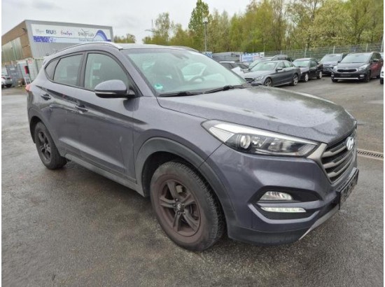 2015 Hyundai Tucson blue Intro Edition 2WD