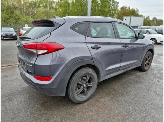 2015 Hyundai Tucson blue Intro Edition 2WD