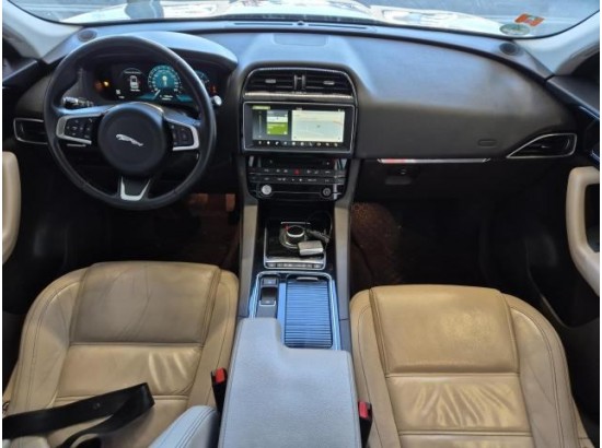 2018 Jaguar F-PACE Prestige AWD