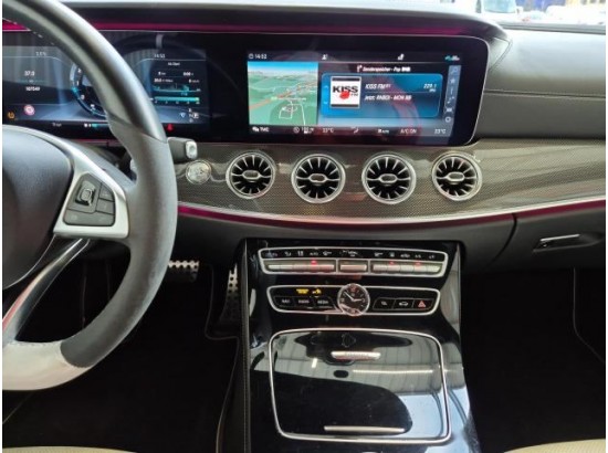 2017 Mercedes-Benz E -Klasse Coupe E 400 4Matic Edition 1