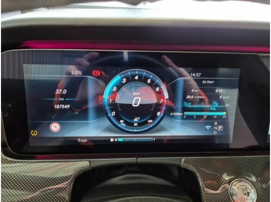 2017 Mercedes-Benz E -Klasse Coupe E 400 4Matic Edition 1