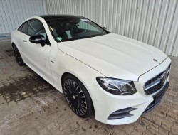 2017 Mercedes-Benz E -Klasse Coupe E 400 4Matic Edition 1