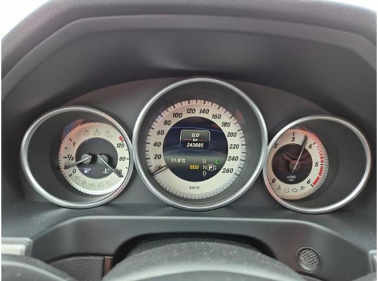 2016 Mercedes-Benz E -Klasse T-Modell E 220 CDI