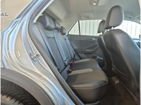 2025 Volkswagen T-Roc Goal