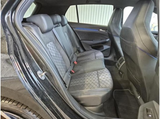 2025 Volkswagen Golf VIII Lim. 1.5 TSI 110 kW R-Line