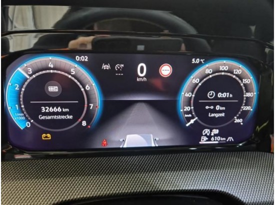 2025 Volkswagen Golf VIII Lim. 1.5 TSI 110 kW R-Line