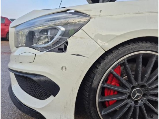 2015 Mercedes-Benz CLA -Klasse Shooting Brake CLA 45 AMG 4Matic