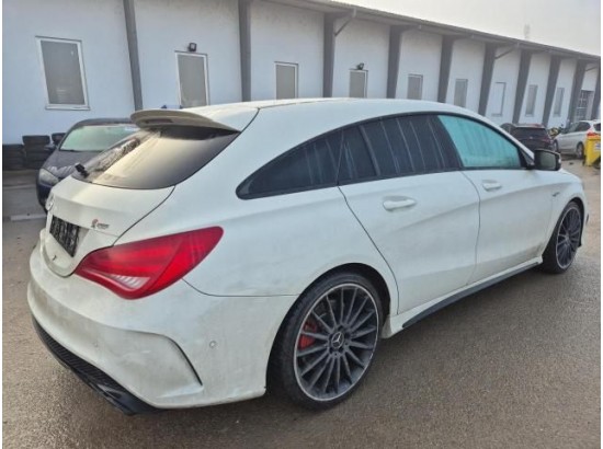 2015 Mercedes-Benz CLA -Klasse Shooting Brake CLA 45 AMG 4Matic