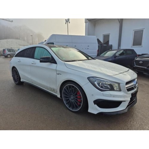 2015 Mercedes-Benz CLA -Klasse Shooting Brake CLA 45 AMG 4Matic