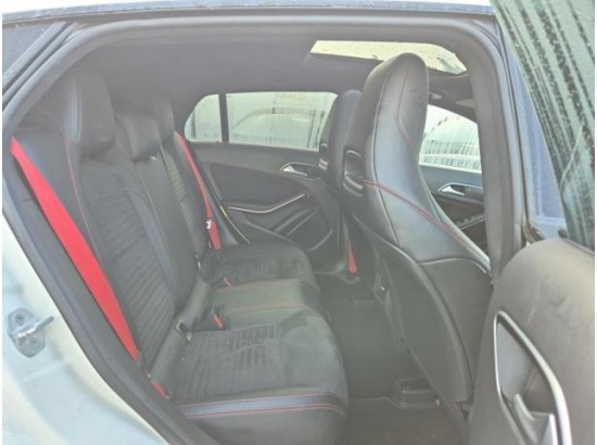 2015 Mercedes-Benz CLA -Klasse Shooting Brake CLA 45 AMG 4Matic