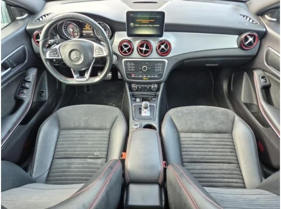2015 Mercedes-Benz CLA -Klasse Shooting Brake CLA 45 AMG 4Matic