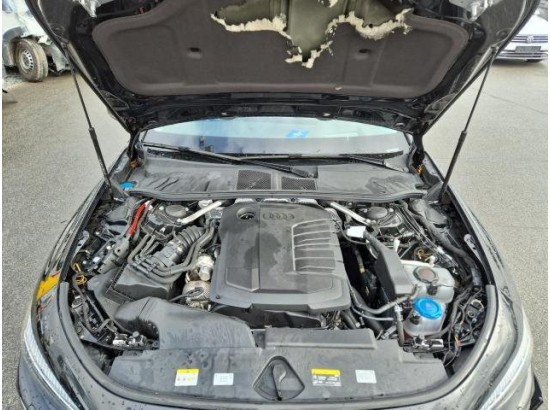 2025 Audi A5 Avant TDI 150 kW edition one