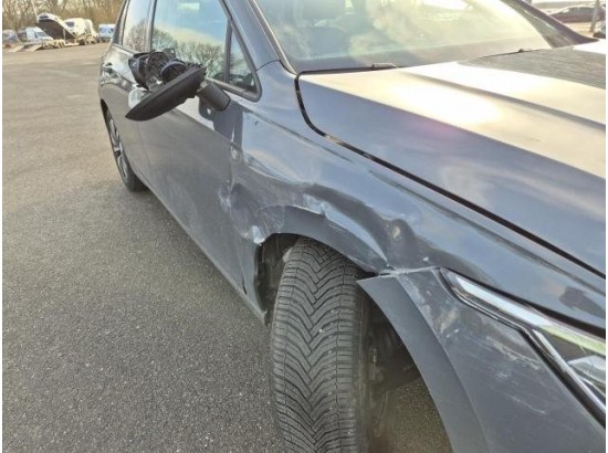 2025 Volkswagen Golf VIII Lim. 1.5 eTSI 110 kW Goal