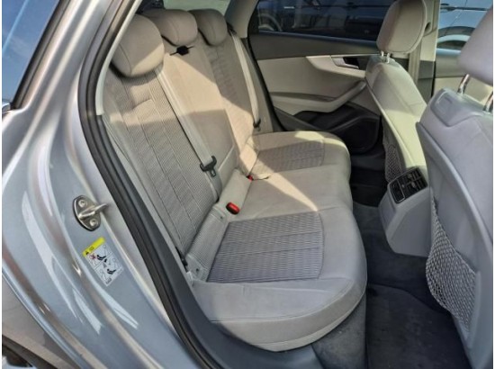 2016 Audi A4 Avant quattro design