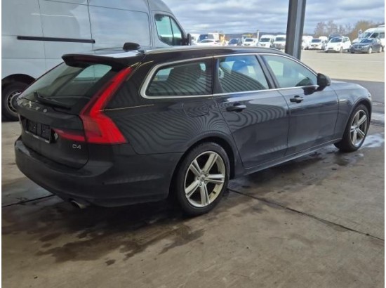 2019 Volvo V90 Kombi Momentum