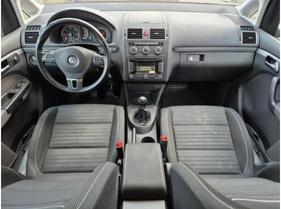 2015 Volkswagen Touran Cup