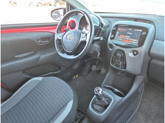 2019 Toyota AYGO x-play club