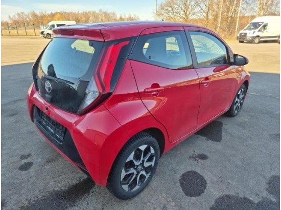 2019 Toyota AYGO x-play club