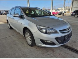 2015 Opel Astra J Sports Tourer Selection