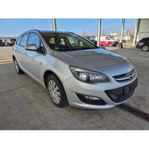 2015 Opel Astra J Sports Tourer Selection