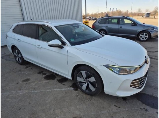2025 Volkswagen Passat Variant 2.0 TDI 110 kW Elegance