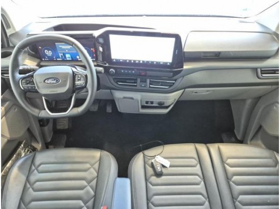2025 Ford Tourneo Custom Bus 320 L2 Tourneo Titanium FWD