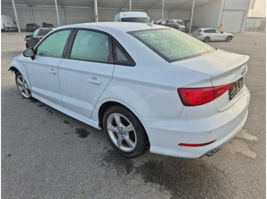 2015 Audi A3 Limousine S line Sportpaket