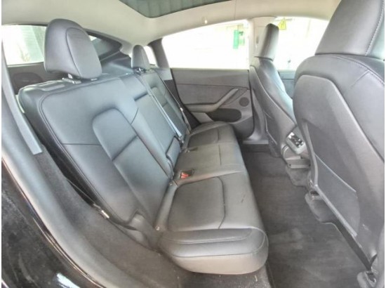 2022 Tesla Model Y Long Range Dual AWD