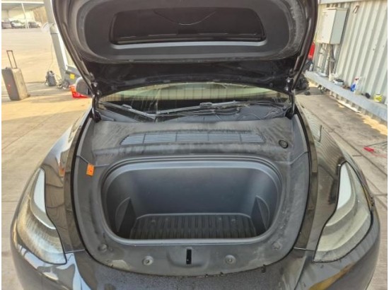 2022 Tesla Model Y Long Range Dual AWD