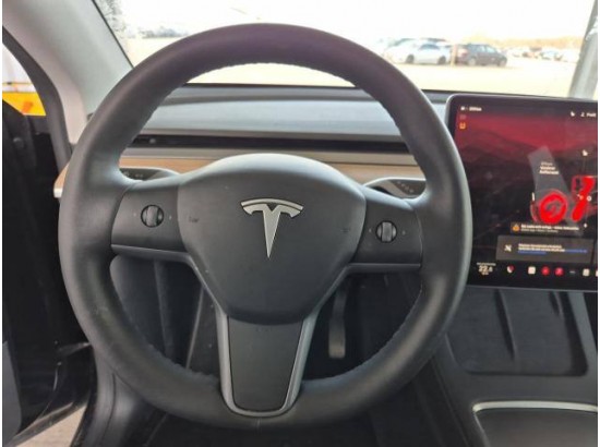2022 Tesla Model Y Long Range Dual AWD