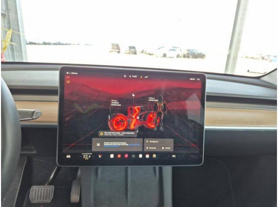 2022 Tesla Model Y Long Range Dual AWD