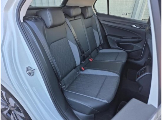 2025 Volkswagen Golf VIII Lim. 1.5 eTSI 110 kW Goal