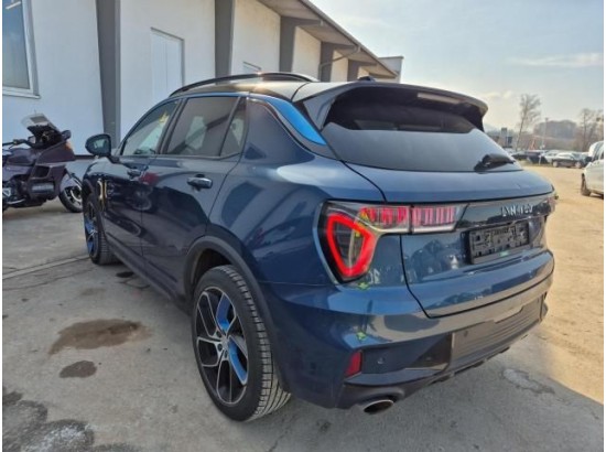 2022 Lynk & Co 01 1.5 TD PHEV 206 kW More